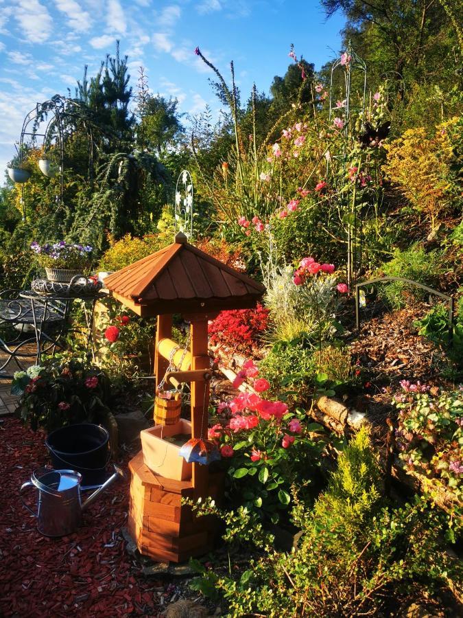 Ferienhaus Mit Riesen Garten, Drei Terrassen, Toller Aussicht Am Waldrand, Auch Als Monteur-Wohnung Hemer Εξωτερικό φωτογραφία